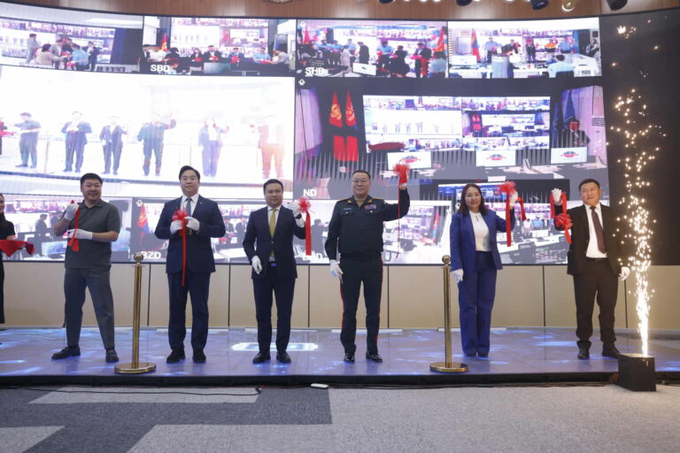 68593f4b58634c4a0f560358