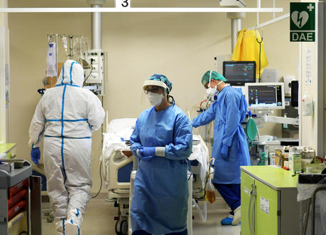 Coronavirus: reparto terapia Intensiva all'ospedale di Vizzolo Predabissi