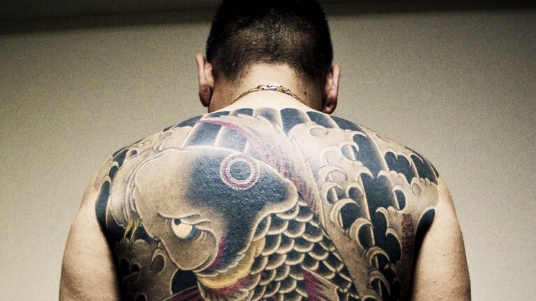 _108889444_antonkusters_yakuza_092_p1000093