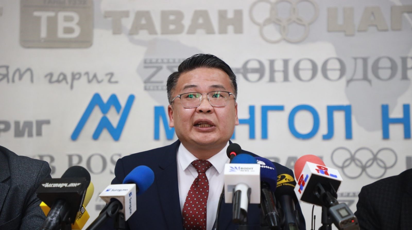 oimwam_3A43486B-DE12-4A08-9A16-9ACC8670F5E3_x974