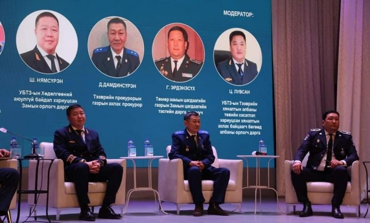 F6C97F83-4024-6026-C086-8CAB5BC740F0