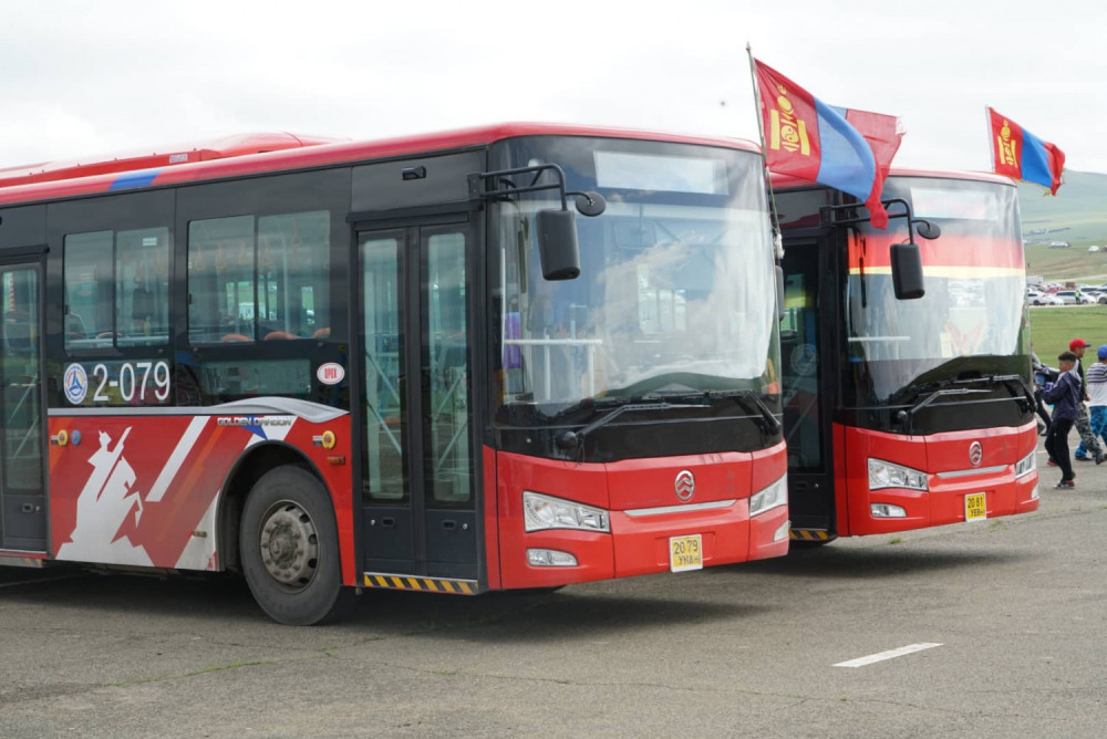 hui_doloo_avtobus-101058-1978645144