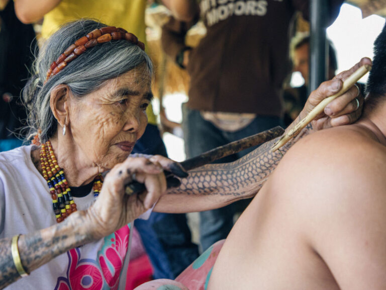 shiv-090606-37423455