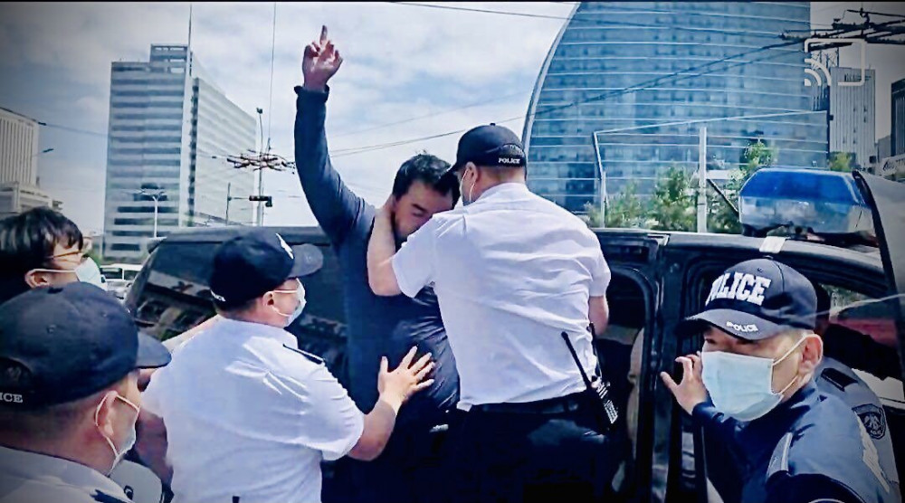 306059-08052023-1683528789-2136420650-mongolkhuu