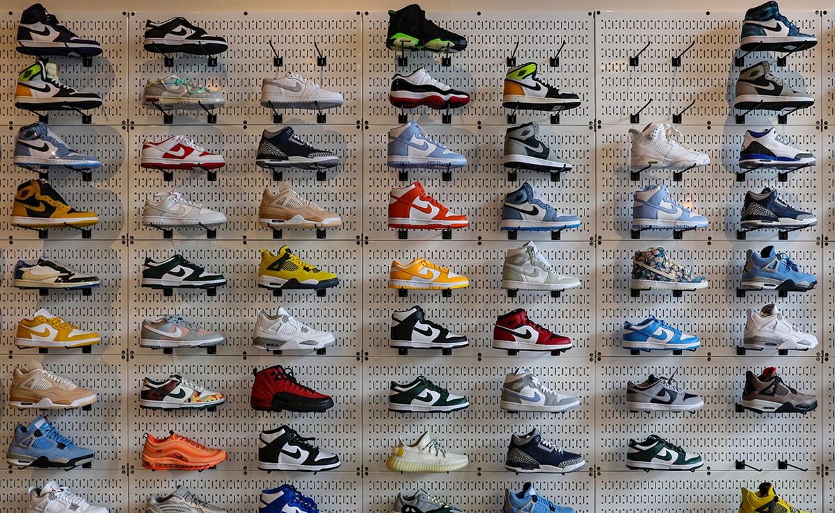 upoc37_sneakers_x974