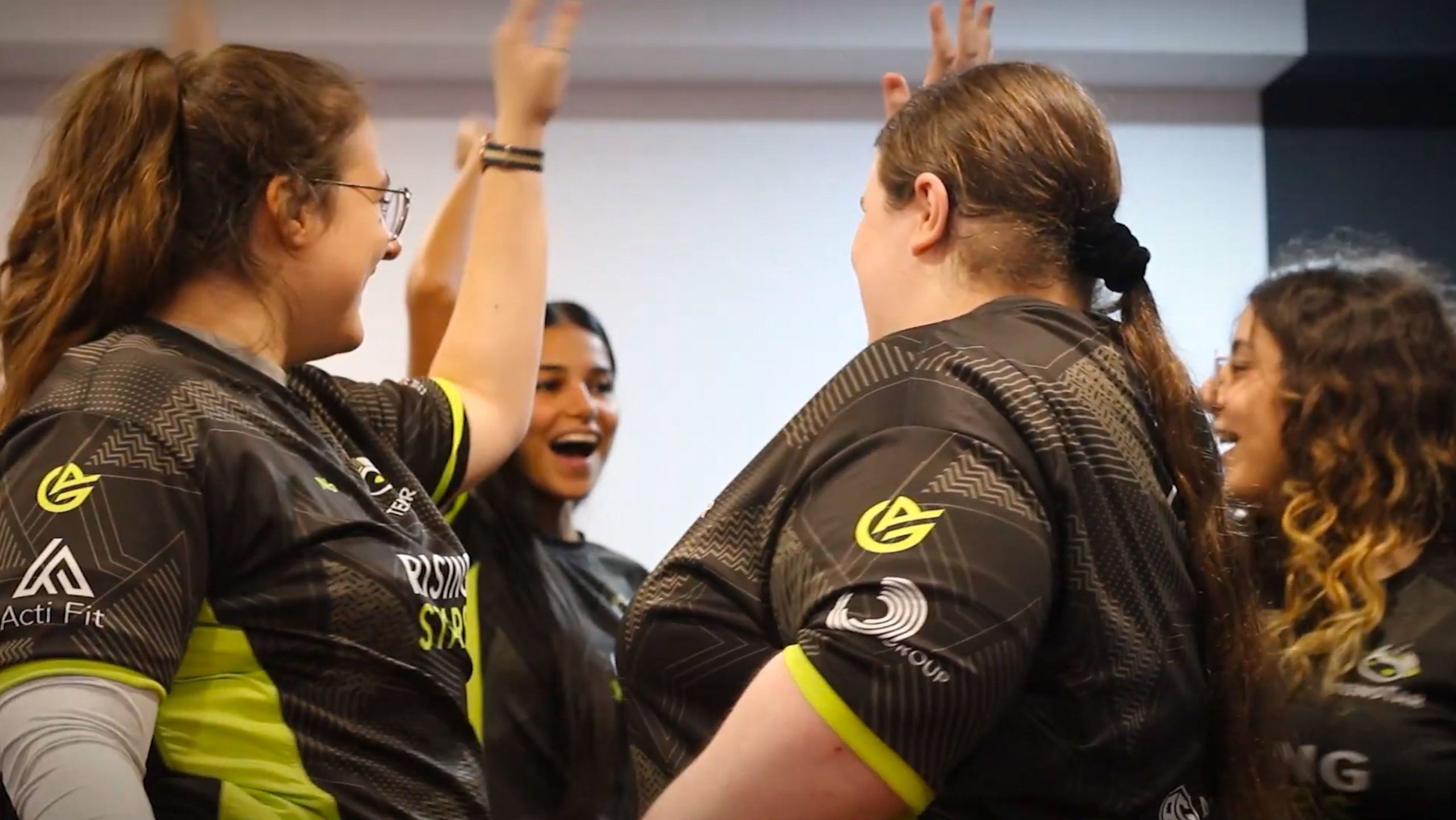 220201094354-valorant-esports