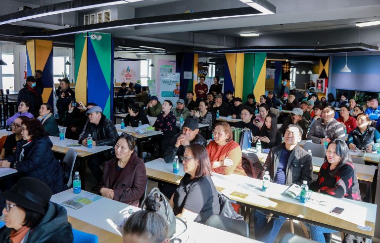 as7dvs_65f5604c80ae7649f2a4665e_x974