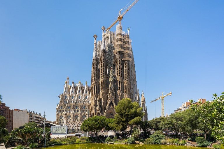 d7dmlm_sagrada_familia_x974