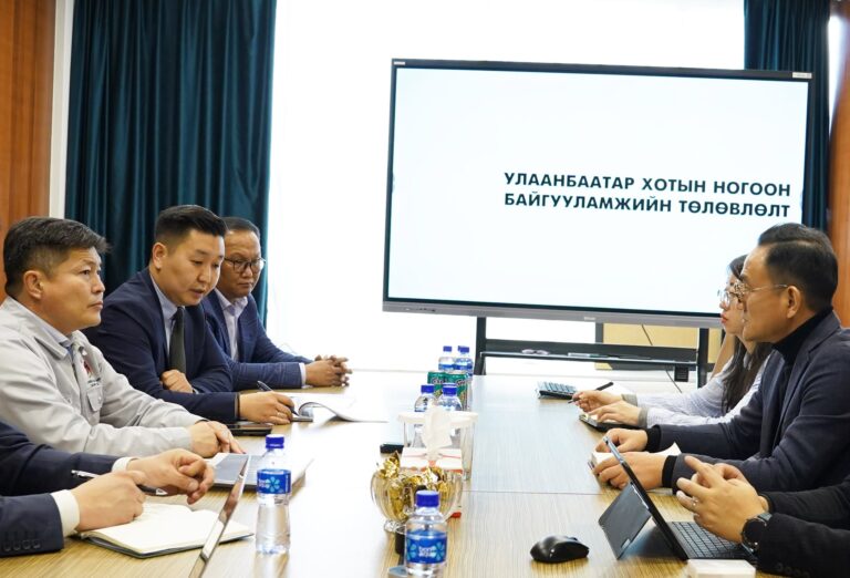 677cf03ae90d1138002217ad