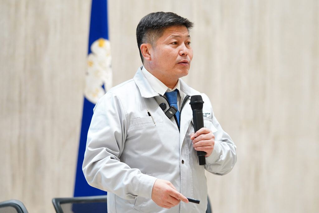 67975e7859ef7c4953be1029