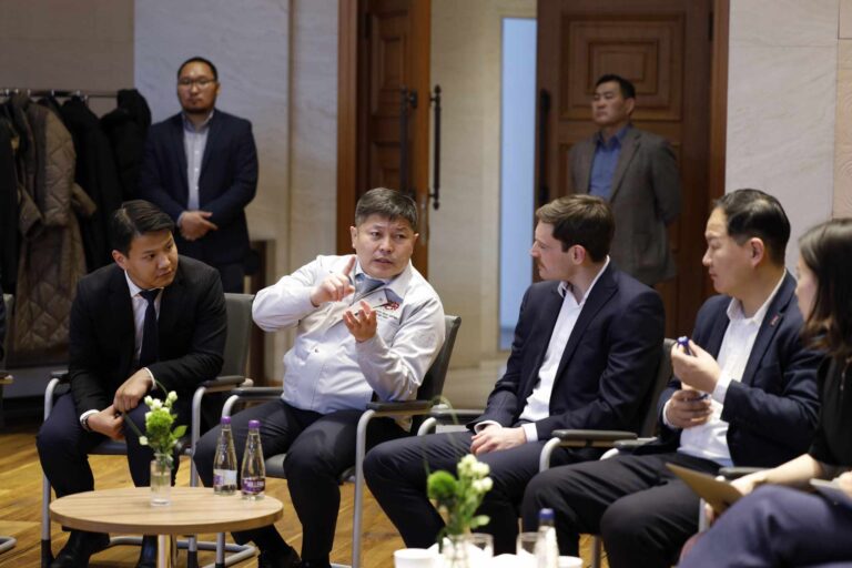 67a34c8ab754a95b1a29df19