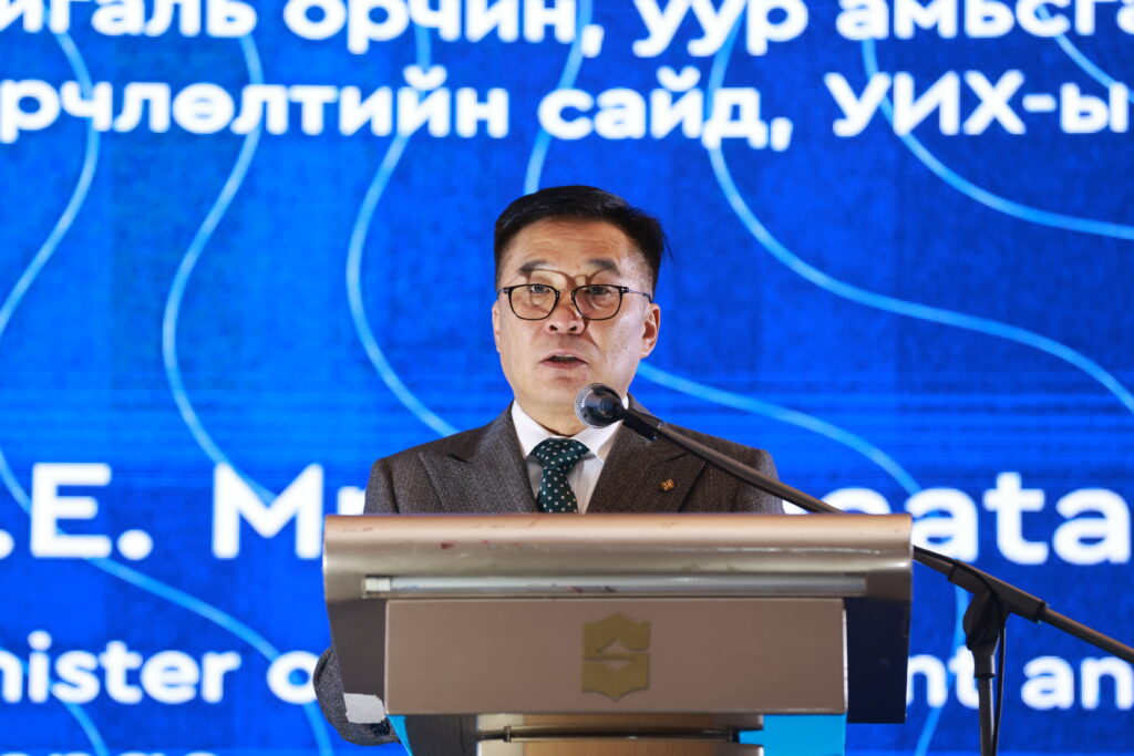 9b8e259a-daa9-4526-ad86-80dd604b0145