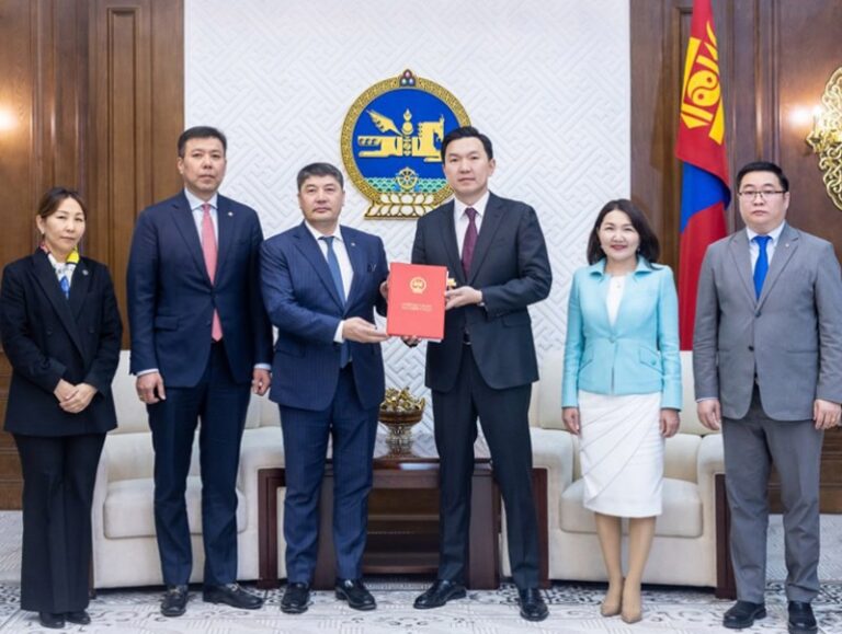 f523d847916b7aeac99f08f9e4a89140