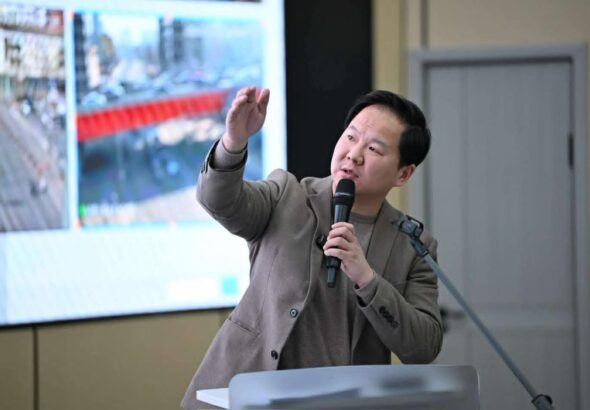 bf06daad-46bc-4819-a660-12d4bb5b6690