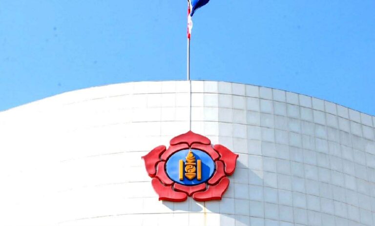 c82482b9-2409-401e-82b3-2e8c26b58800