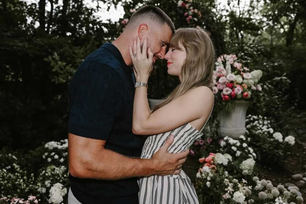 taylor-swift-travis-kelce-082625-52742cb9f9854e0099b87b2d4216ccc1