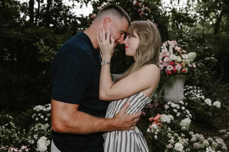 taylor-swift-travis-kelce-082625-52742cb9f9854e0099b87b2d4216ccc1